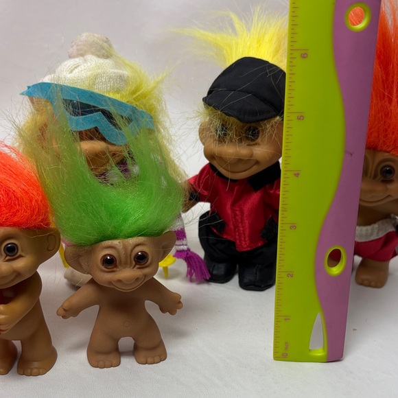 Lot of 9 Mixed Russ Troll Dolls with Vibrant Hair - Picture 14 of 14